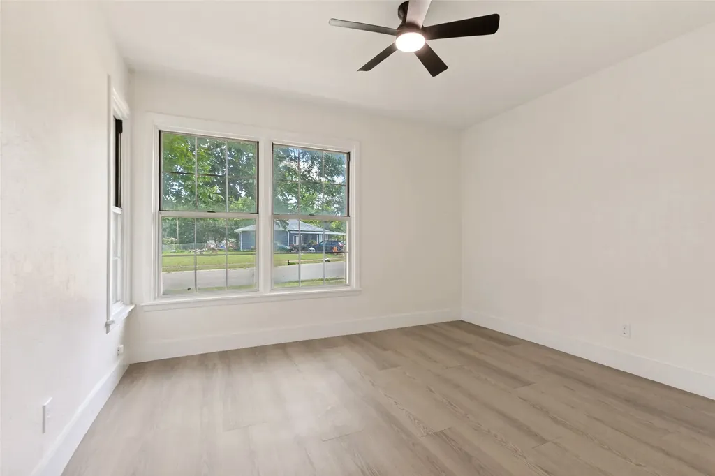 1509 Jo Ann Drive Garland TX 75042