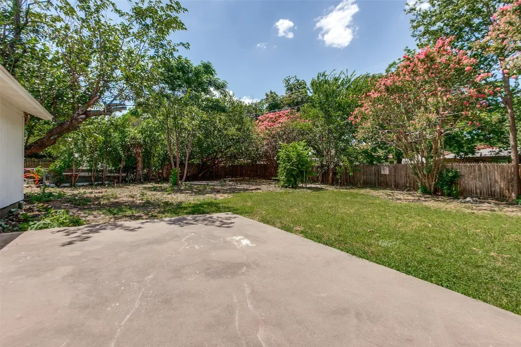 1509 Jo Ann Drive Garland TX 75042