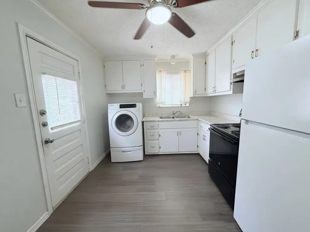 1706 Martin Luther Drive Arlington TX 76010
