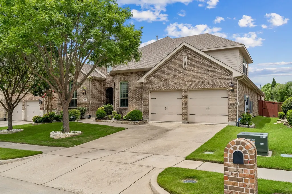 329 Hitch Wagon Drive Mckinney TX 75071