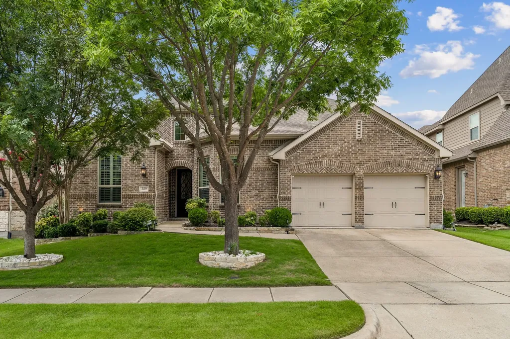 329 Hitch Wagon Drive Mckinney TX 75071