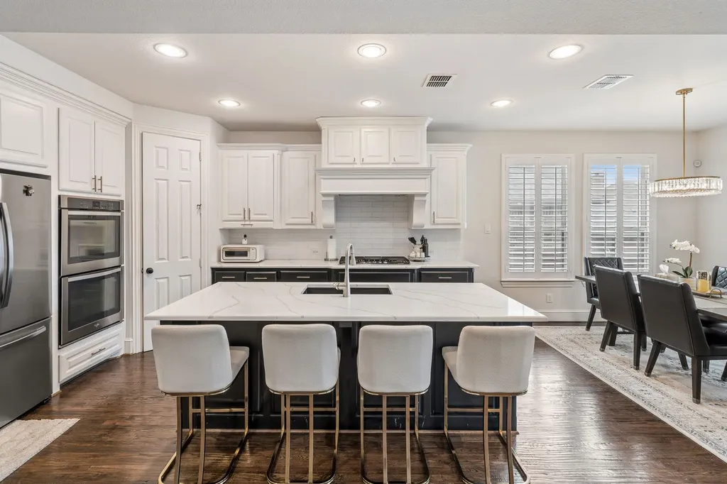 329 Hitch Wagon Drive Mckinney TX 75071