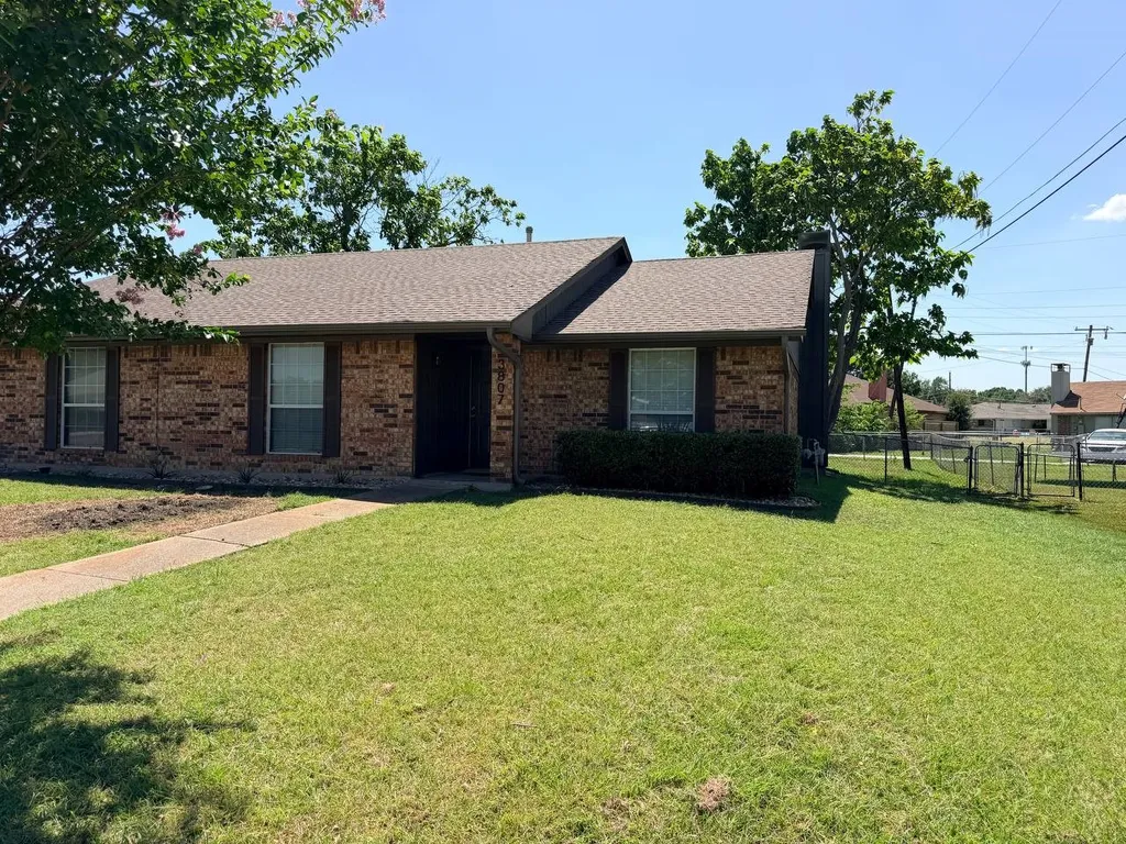 3807 William Street Sachse TX 75048