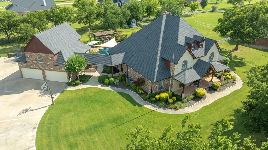 465 Equestrian Drive Rockwall TX 75032