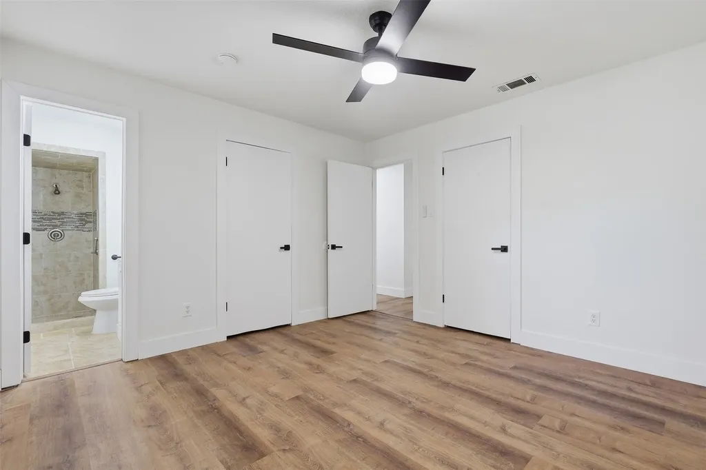 318 NE Michael Drive Burleson TX 76028