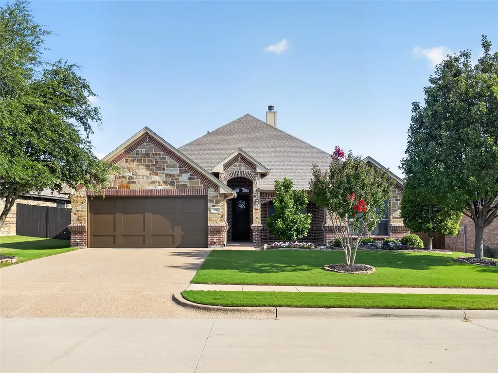 11000 Wanamaker Drive Benbrook TX 76126