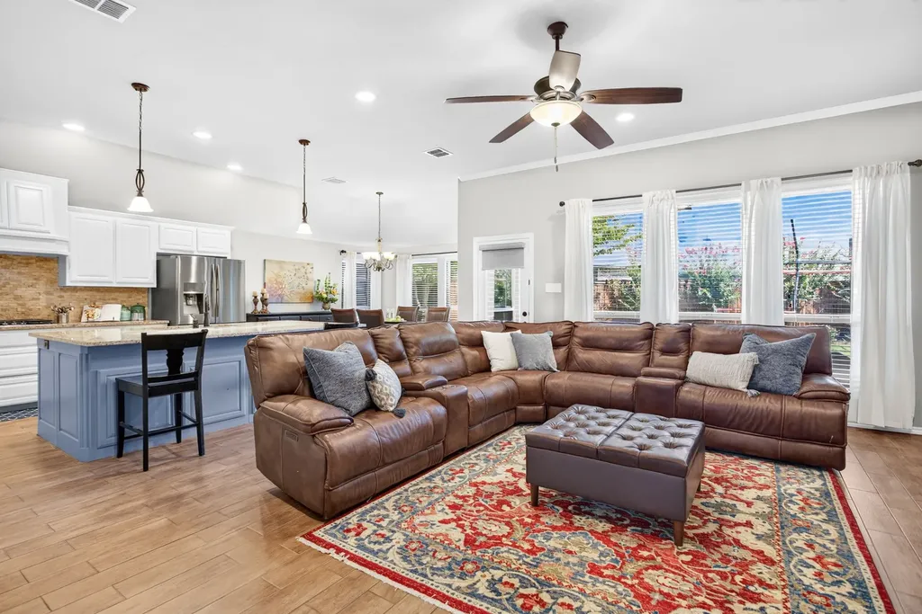 11000 Wanamaker Drive Benbrook TX 76126