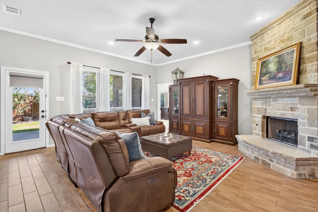 11000 Wanamaker Drive Benbrook TX 76126