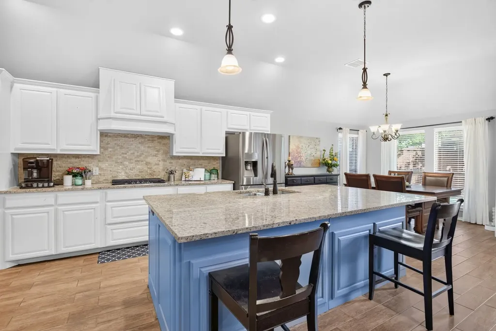 11000 Wanamaker Drive Benbrook TX 76126