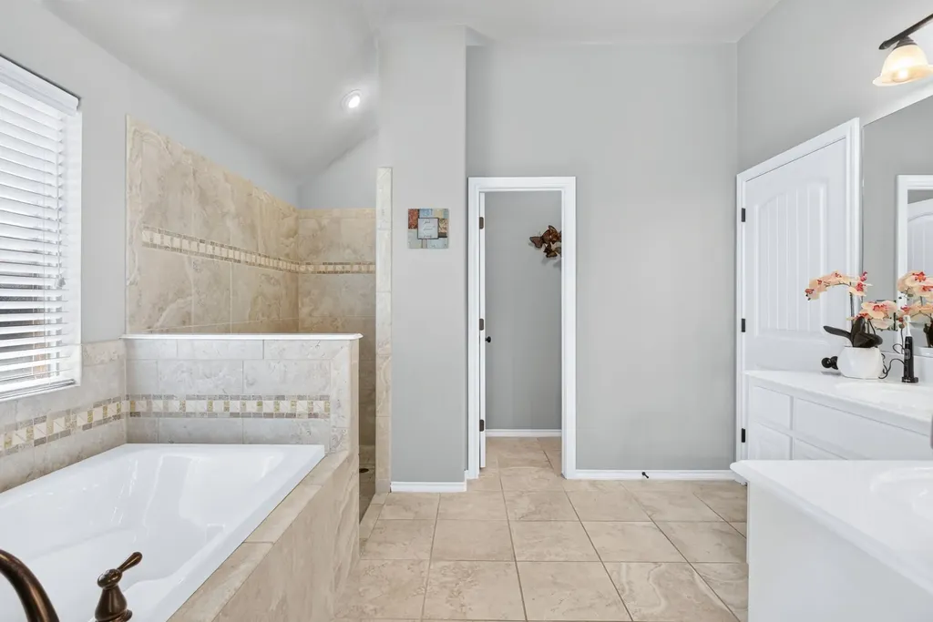 11000 Wanamaker Drive Benbrook TX 76126