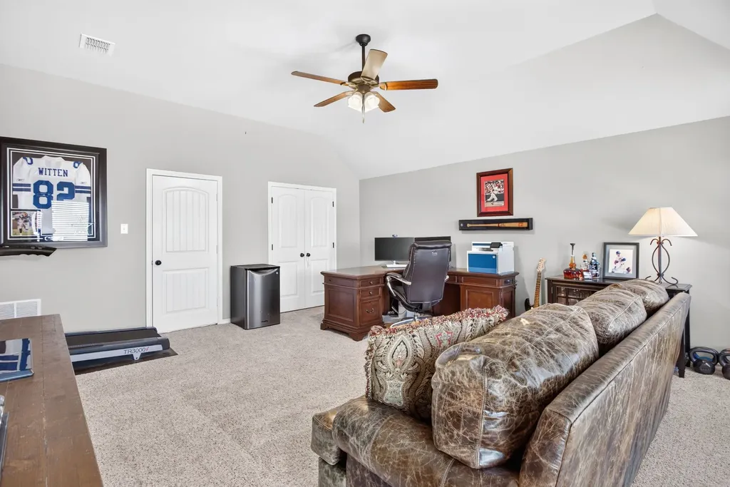 11000 Wanamaker Drive Benbrook TX 76126