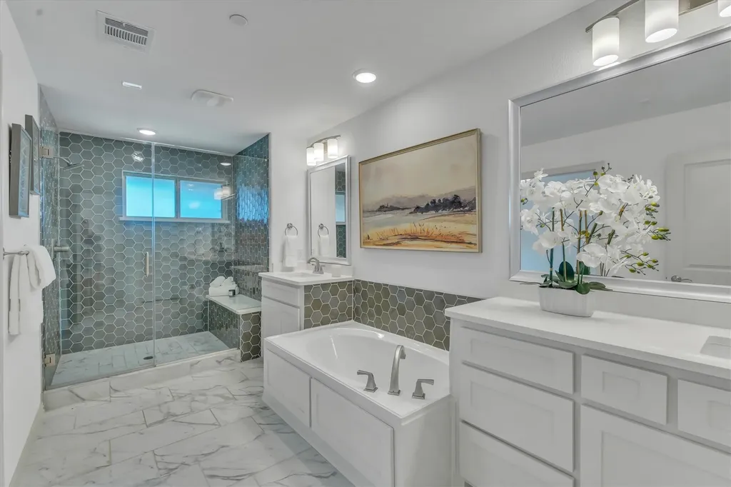 1900 Melinda Lane Farmers Branch TX 75234