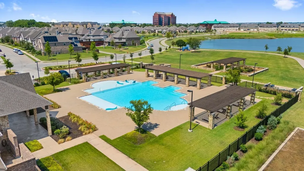 1900 Melinda Farmers Branch TX 75234