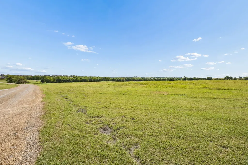 4101 Howard Road Waxahachie TX 75165
