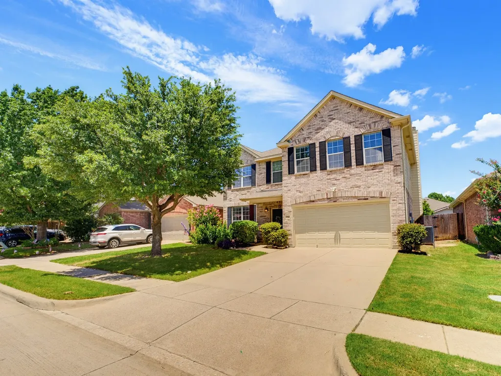 13268 Fencerow Road Fort Worth TX 76244