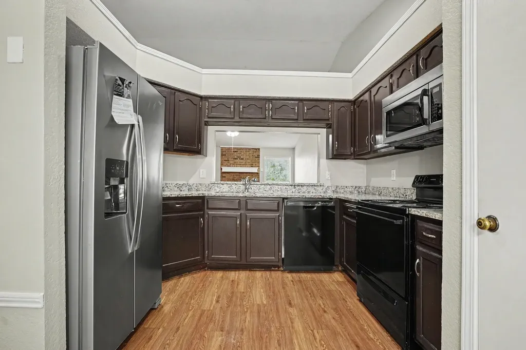 1022 Cedar Run Drive Duncanville TX 75137