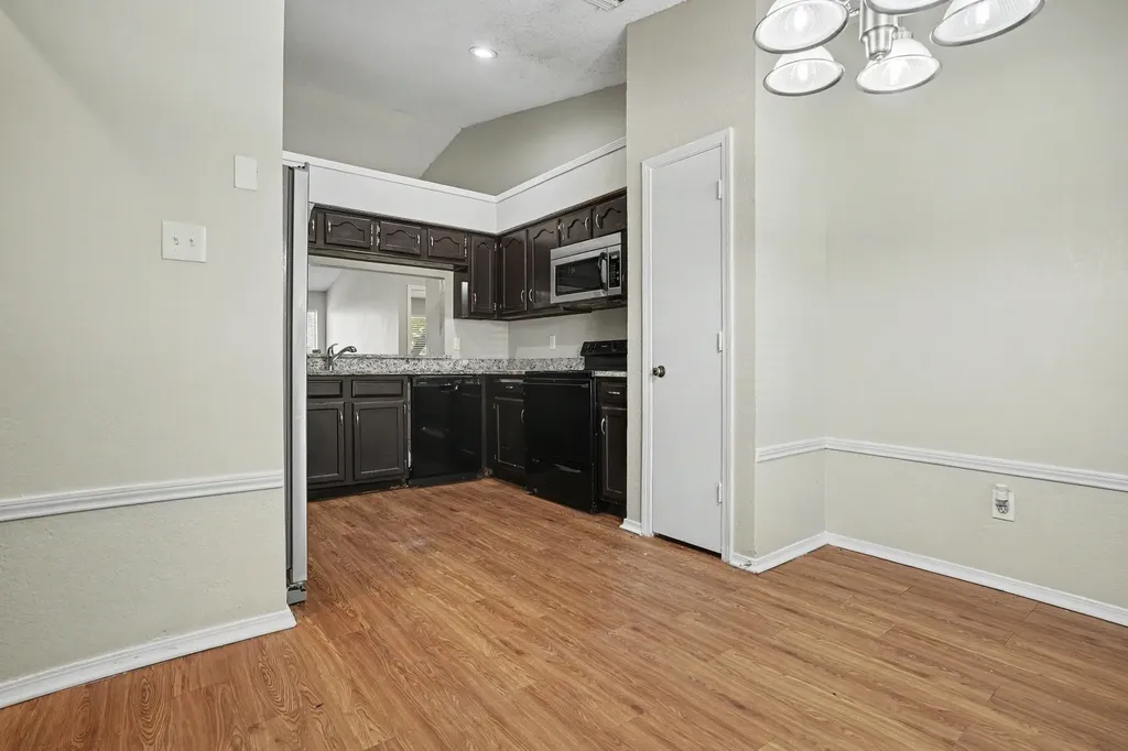 1022 Cedar Run Drive Duncanville TX 75137