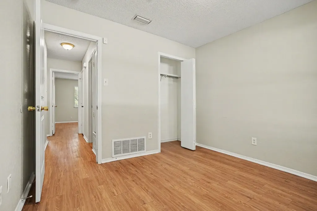 1022 Cedar Run Drive Duncanville TX 75137