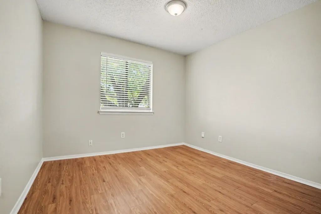 1022 Cedar Run Drive Duncanville TX 75137