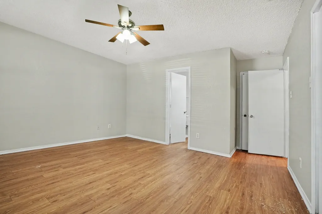1022 Cedar Run Drive Duncanville TX 75137