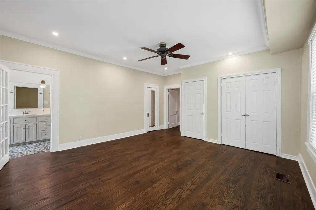 5720 Tremont Street Dallas TX 75214