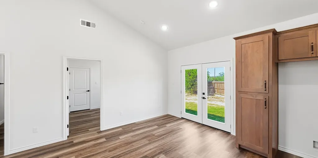 2310 Morningside Drive Granbury TX 76048