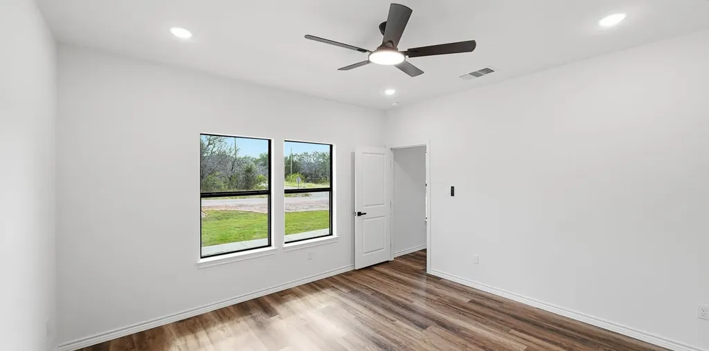 2310 Morningside Drive Granbury TX 76048