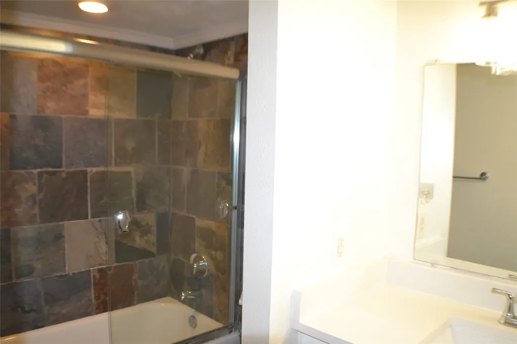 4859 Cedar Springs Road Dallas TX 75219