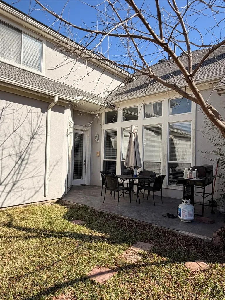 2301 Clearspring Drive S Irving TX 75063