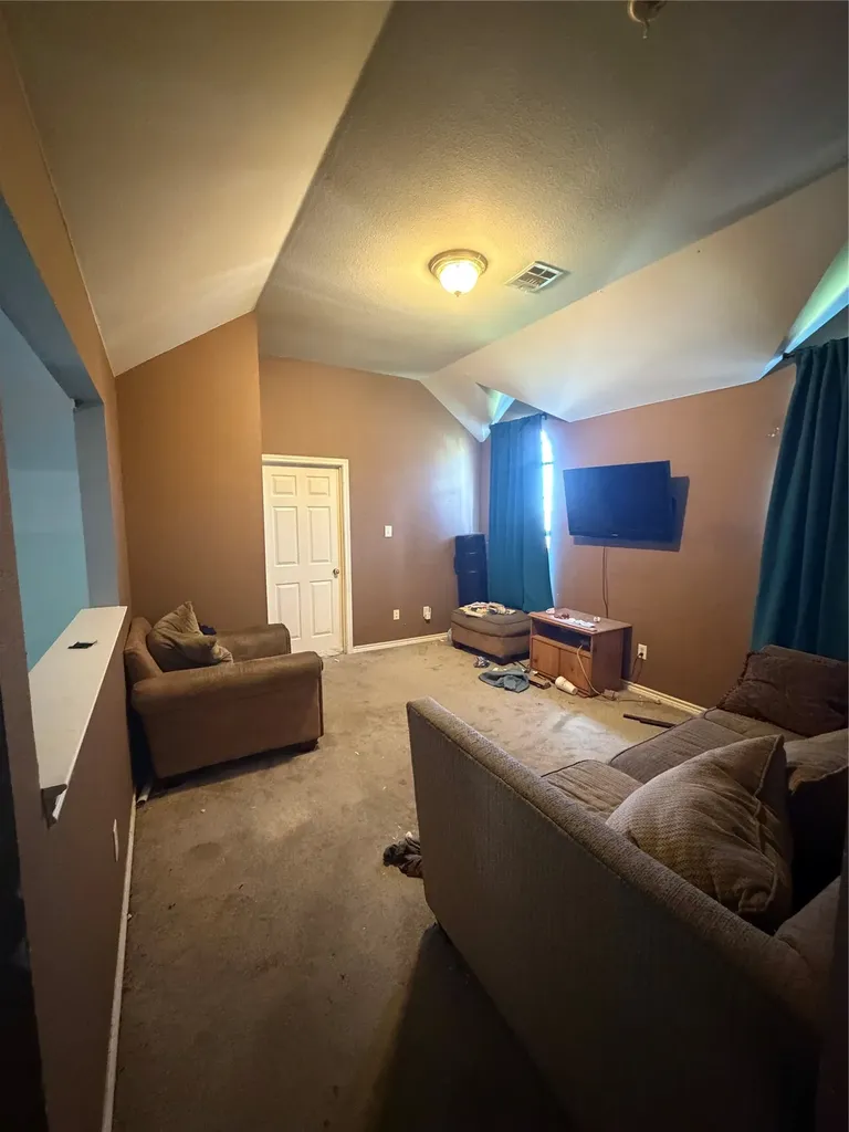 307 Fort Edward Drive Arlington TX 76002