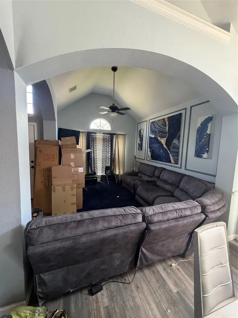 307 Fort Edward Drive Arlington TX 76002