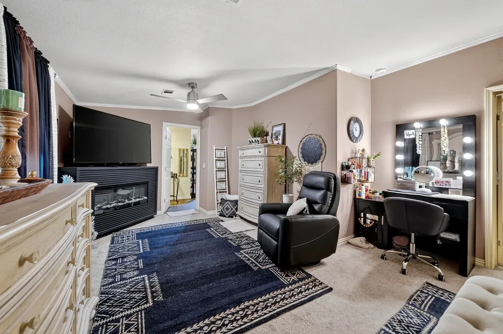 1465 County Road 3690 Paradise TX 76073