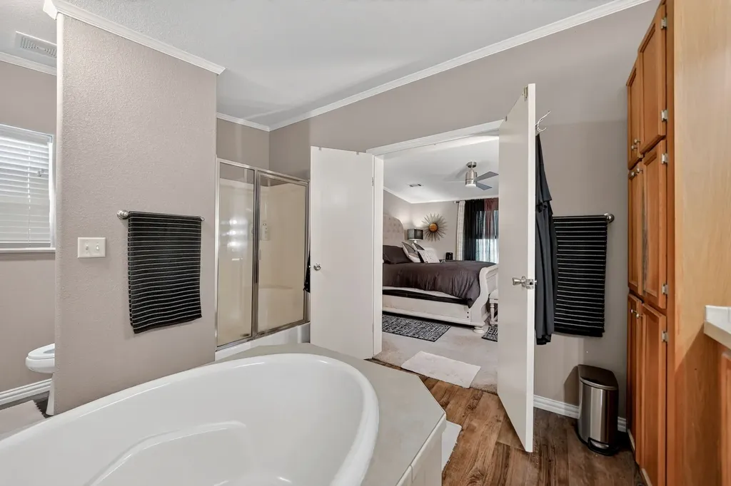 1465 County Road 3690 Paradise TX 76073