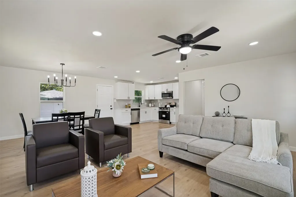 1302 Marion Drive Garland TX 75042