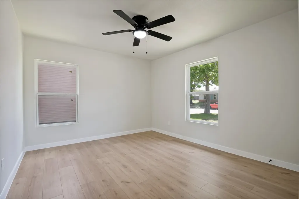 1302 Marion Drive Garland TX 75042