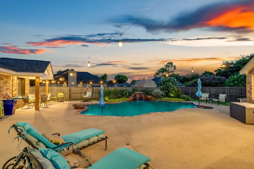 107 Lemley Drive Heath TX 75032
