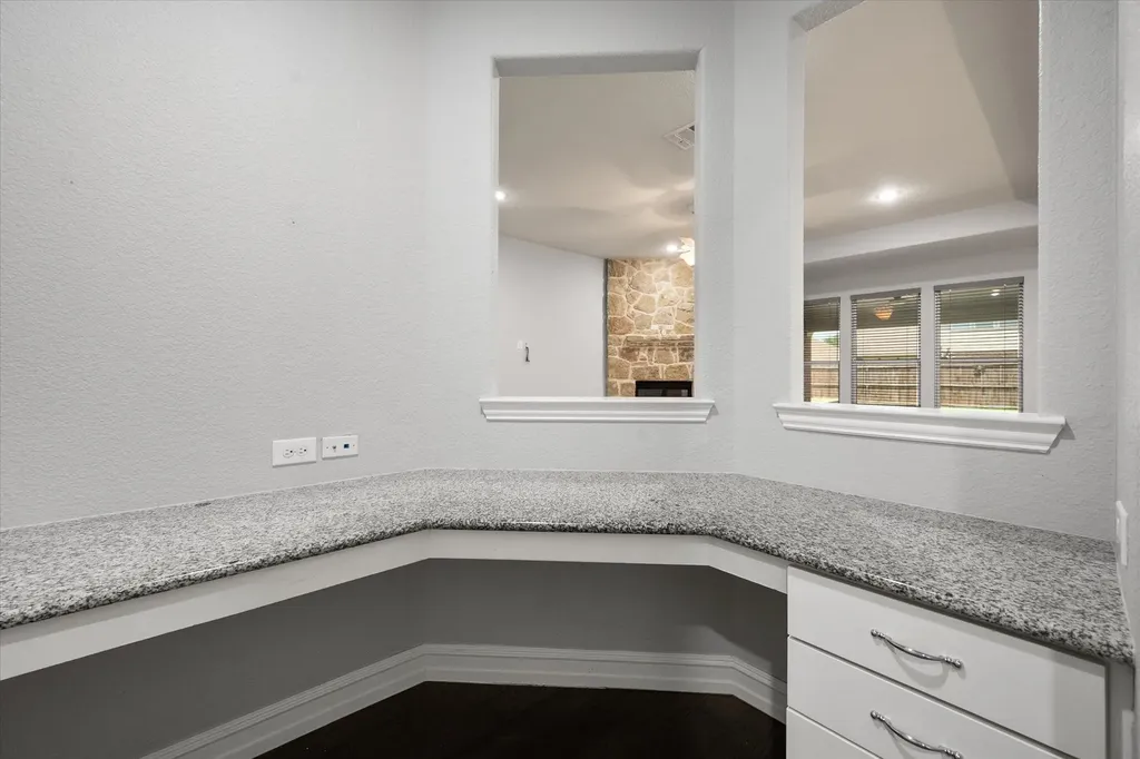 7304 Lowline Drive Fort Worth TX 76131