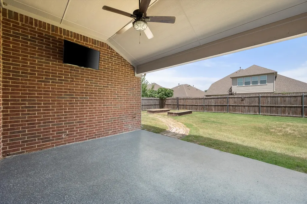 7304 Lowline Drive Fort Worth TX 76131