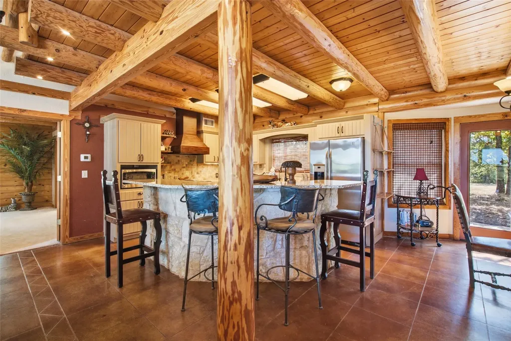 175 Private Road 3708 Paradise TX 76073