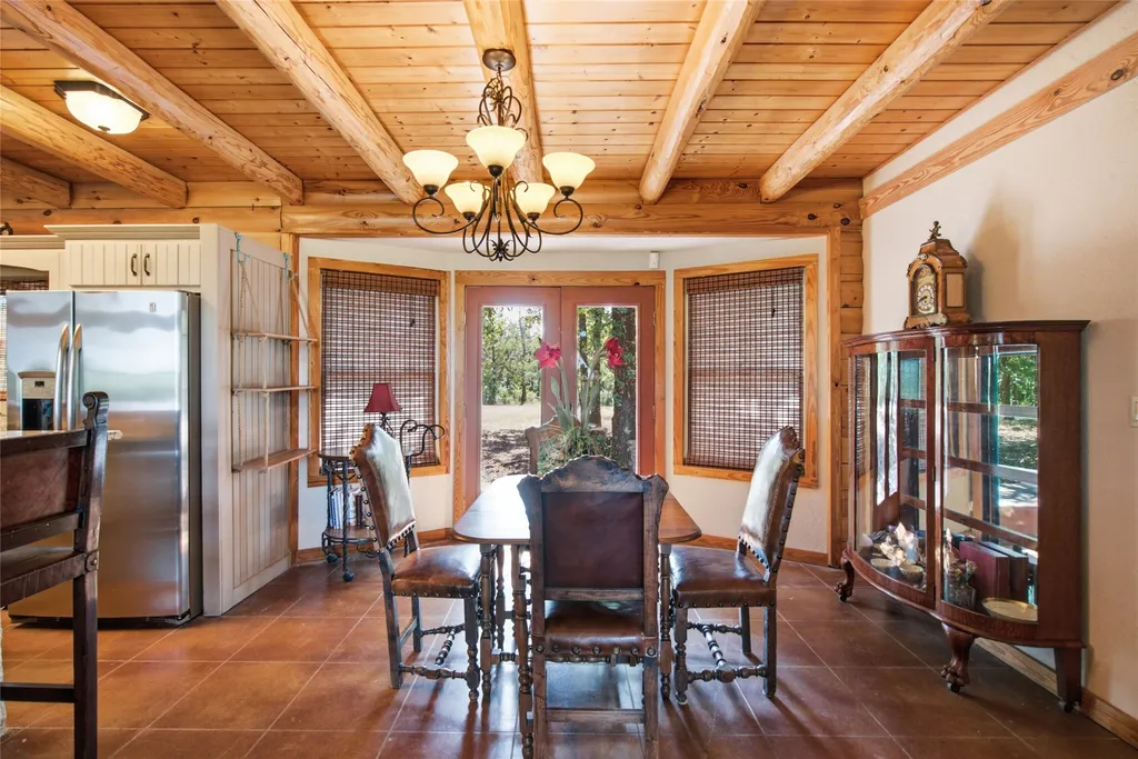 175 Private Road 3708 Paradise TX 76073