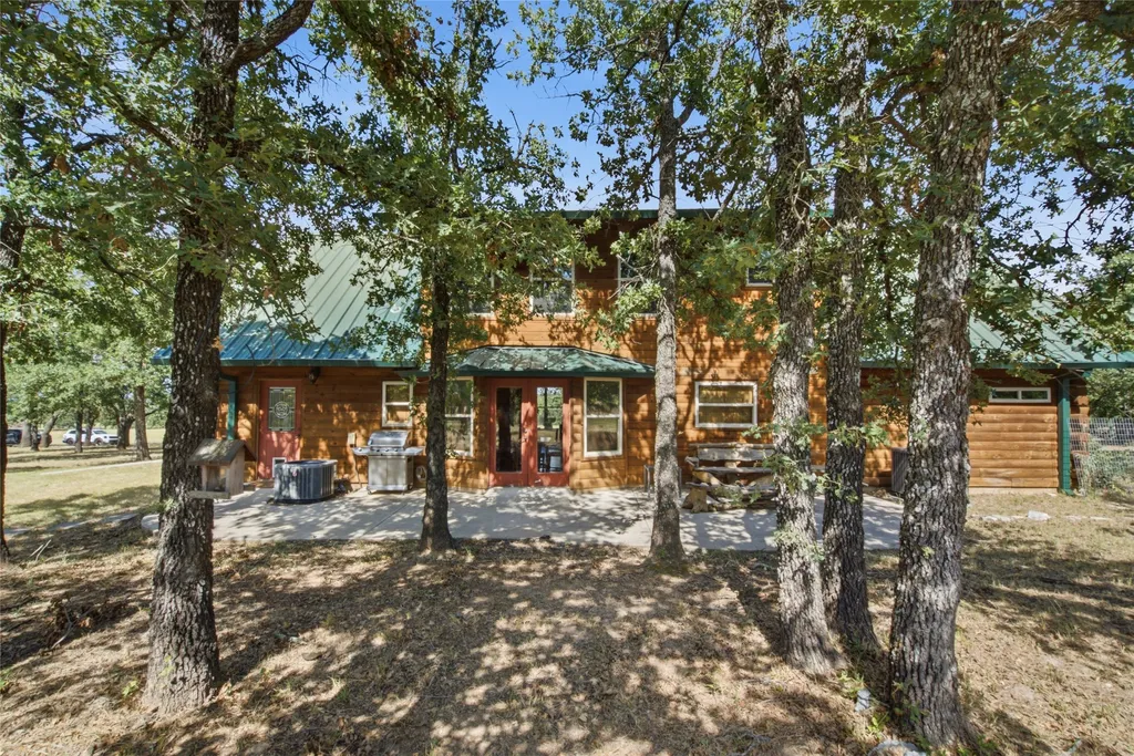 175 Private Road 3708 Paradise TX 76073