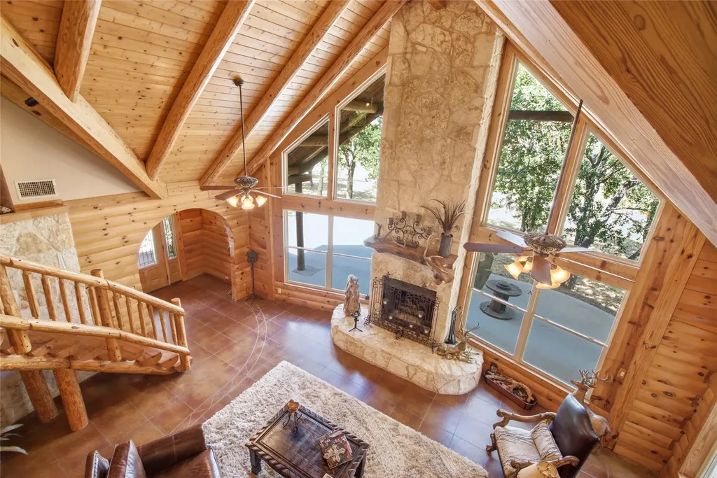 175 Private Road 3708 Paradise TX 76073