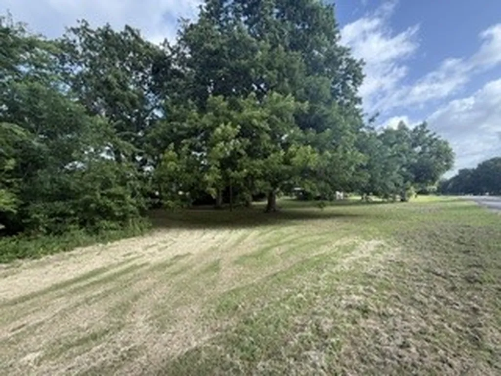 5863 Fm 895 Lake Creek TX 75450