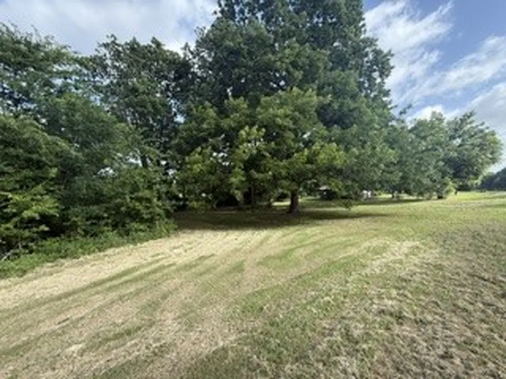 5863 Fm 895 Lake Creek TX 75450