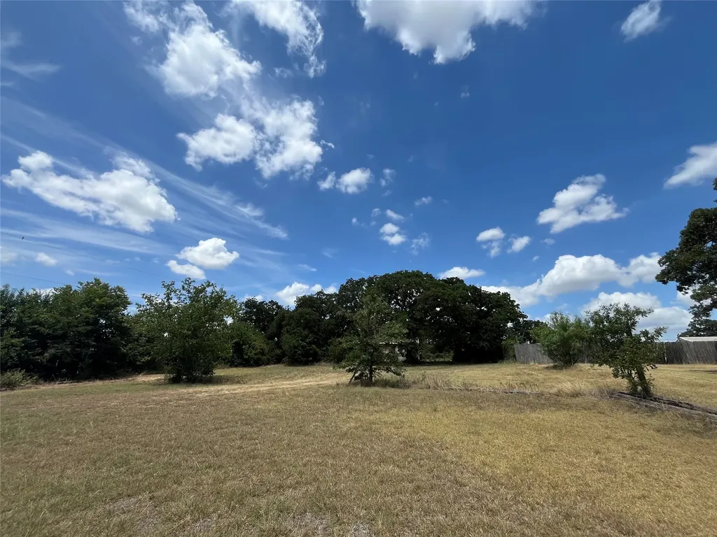 5324 Parker Henderson Road Fort Worth TX 76119