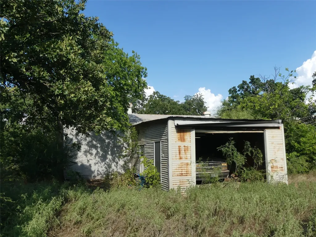 5324 Parker Henderson Road Fort Worth TX 76119