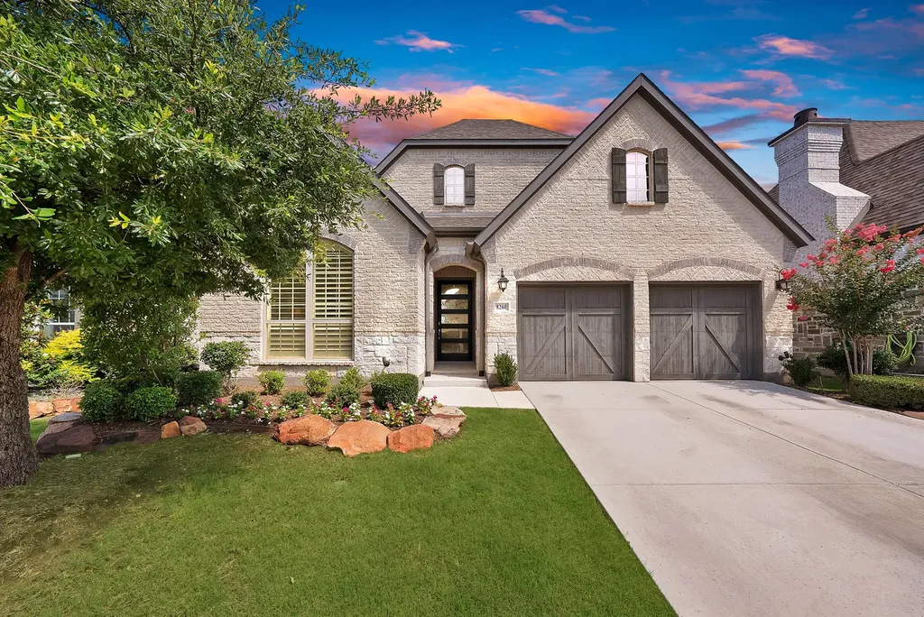 8260 Halifax The Colony TX 75056