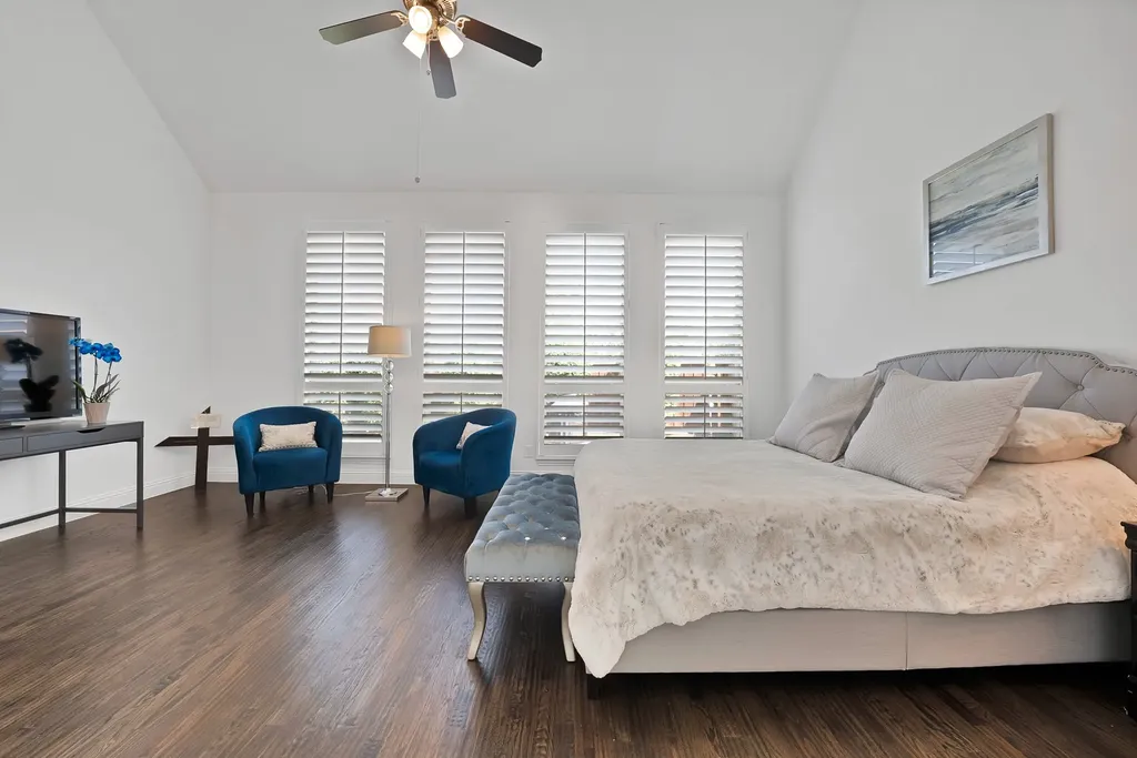 8260 Halifax The Colony TX 75056