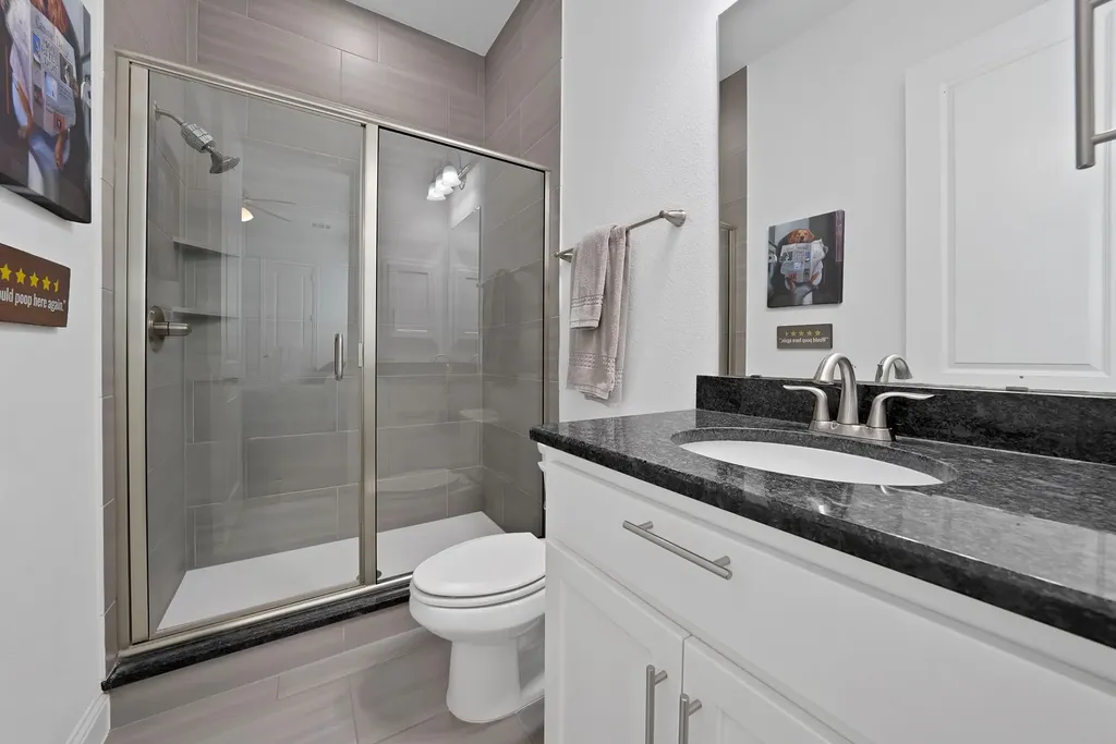 8260 Halifax The Colony TX 75056