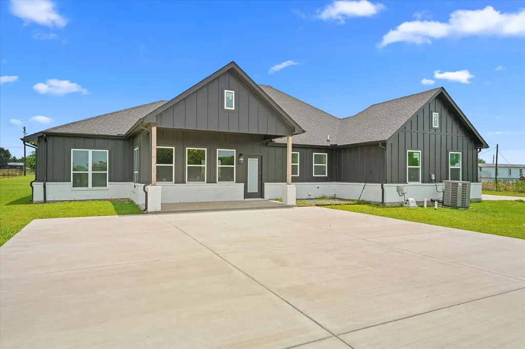 2742 Sundown Drive Kaufman TX 75142